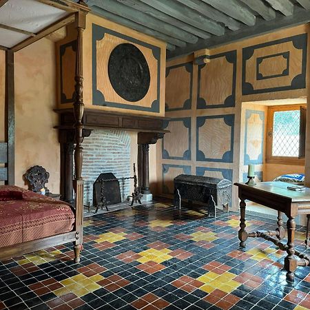 Chateau De Champrenault, Voyagez Dans Le Temps Exteriör bild