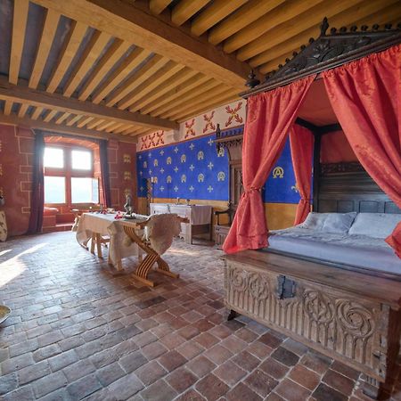 Chateau De Champrenault, Voyagez Dans Le Temps Exteriör bild